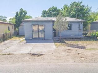 1627 La Vega Dr SW, Albuquerque, NM 87105