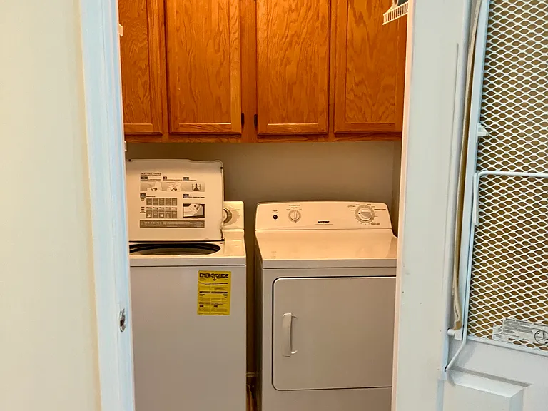 1137 Huntmaster Ter NE #301 — Photo 5
