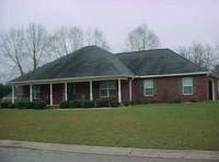 103 Whitfield Ln, Warner Robins, GA 31088