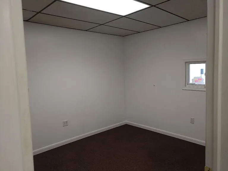 517 Main St #1 — Photo 3