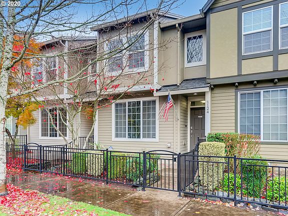 2nd image of 1124 SE Alika Ave