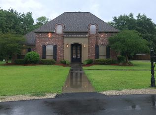 12495 Winter Ridge Dr, Walker, LA 70785