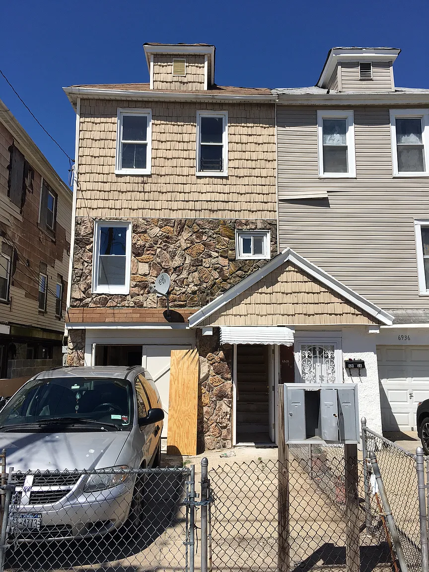 6938 Almeda Ave photo 1