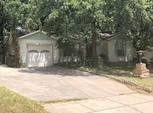 4621 Marsalis St, Fort Worth, TX 76117
