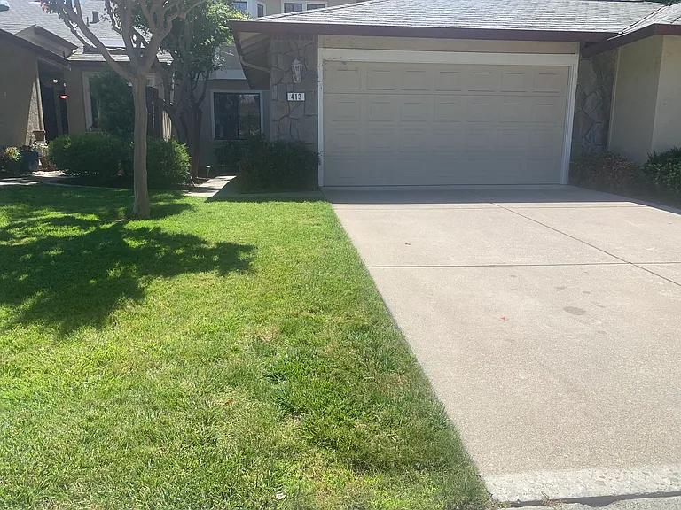 413 Brutus Ct — Photo 1
