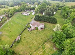 293 Lavin Ln, Bunker Hill, WV 25413