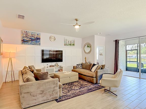 2nd image of 1620 Delphi Way