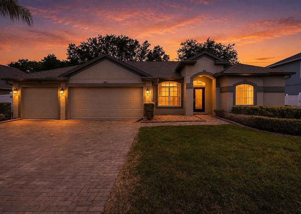 1st image of 15336 FIRELIGHT DRIVE