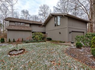 462-8 Deer Path, Aurora, OH 44202