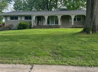 1548 Bayonne Dr, Saint Louis, MO 63138