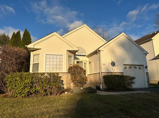 4202 Somerset Ln #4202, Aston, PA 19014