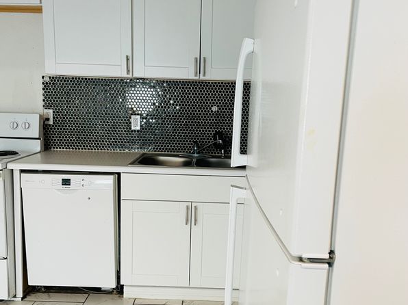 (undisclosed Address)