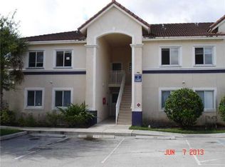 1055 Golden Lakes Blvd #212, West Palm Beach, FL 33405