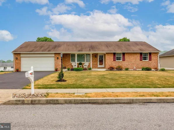 2580 Cherry Ct, Gilbertsville, PA 19525