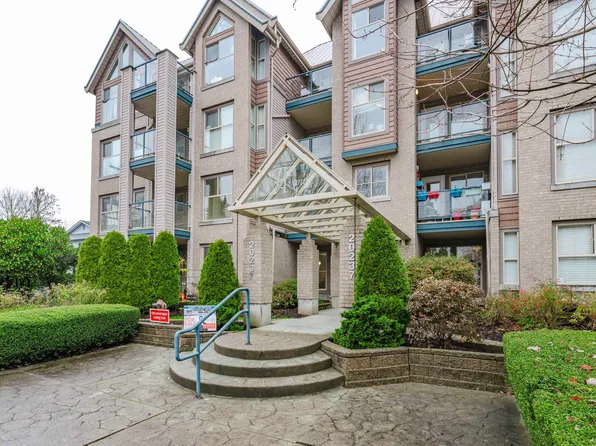 20237 54th Ave #107, Langley, BC V3A 3W2