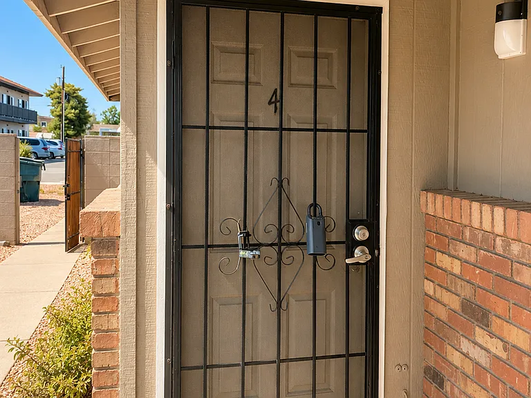 Beautiful Beck Ln Fourplex — Photo 42