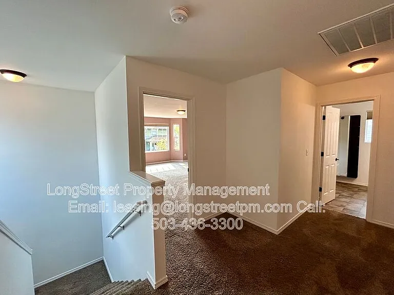 4833 NE 18th Ave — Photo 40
