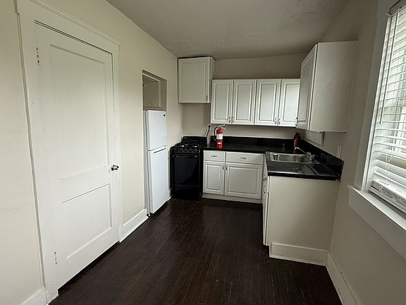 5th image of 3508 Mosley Ct APT 7