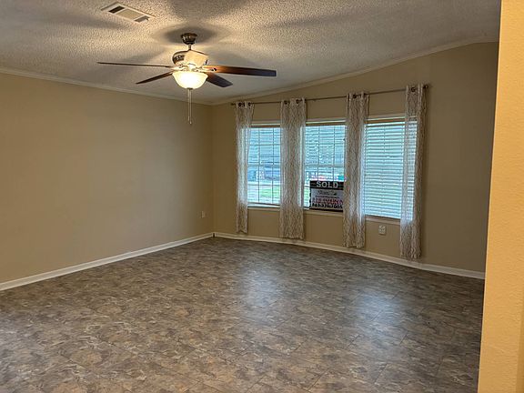 5th image of 2600 Harden Blvd Lot 302