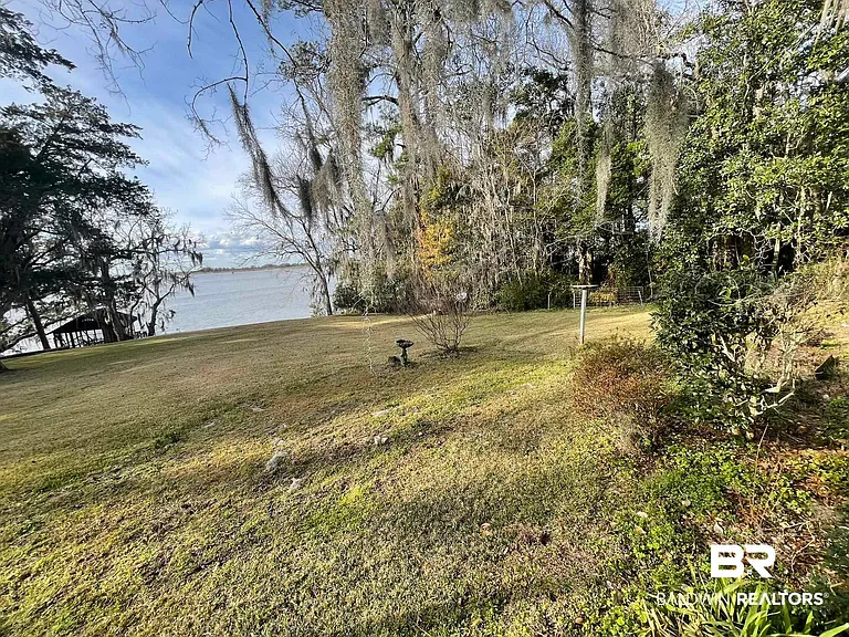 6621 Purvis Rd — Photo 53