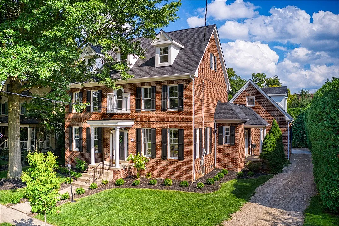 224 Orchard Ln photo 1