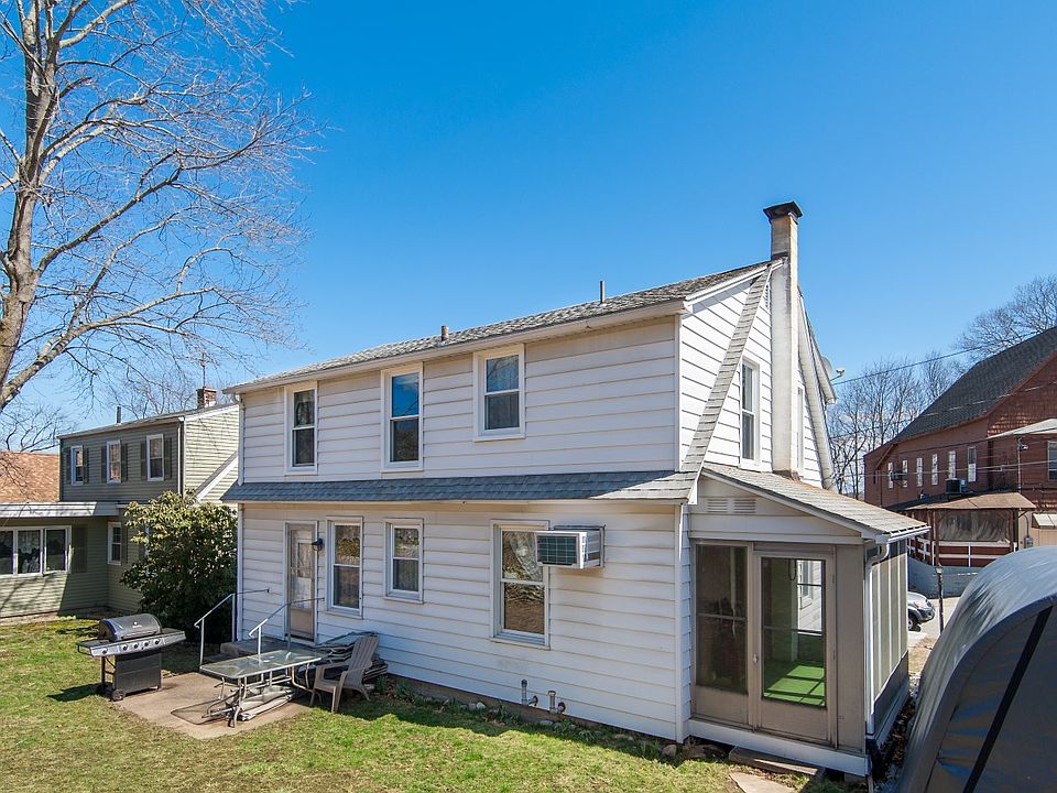 2nd image of 37 Pratte Ave