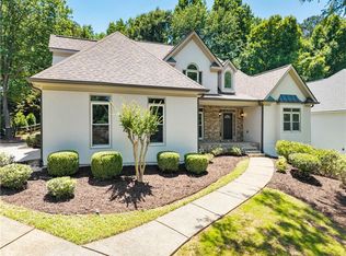 9890 Groomsbridge Rd, Johns Creek, GA 30022