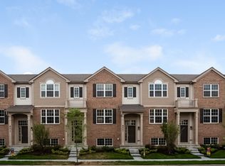 8538 Grove St, Morton Grove, IL 60053