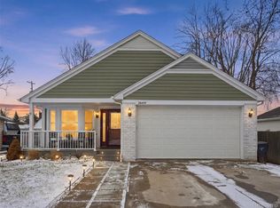 26450 Beamer St, Harrison Township, MI 48045