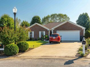 2757 Legends Dr, Paducah, KY 42001