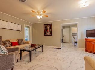 2110 N Travis St, Sherman, TX 75092