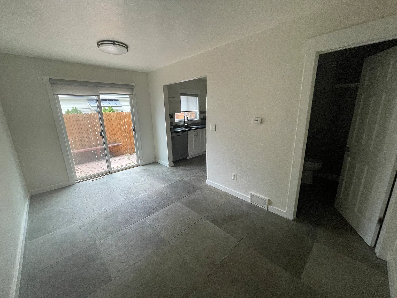 4 bed, 1749 sqft, $5,600 — Photo 3