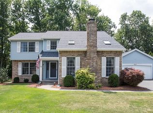 327 Bram Hall Dr, Rochester, NY 14626