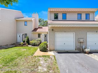 8 S Sailors Quay Dr, Brick, NJ 08723
