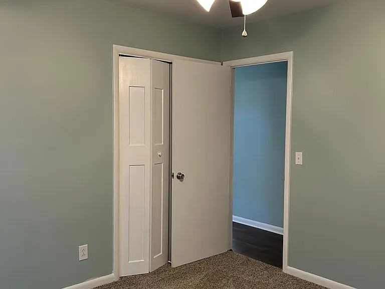 103 W Emerald Dr — Photo 10