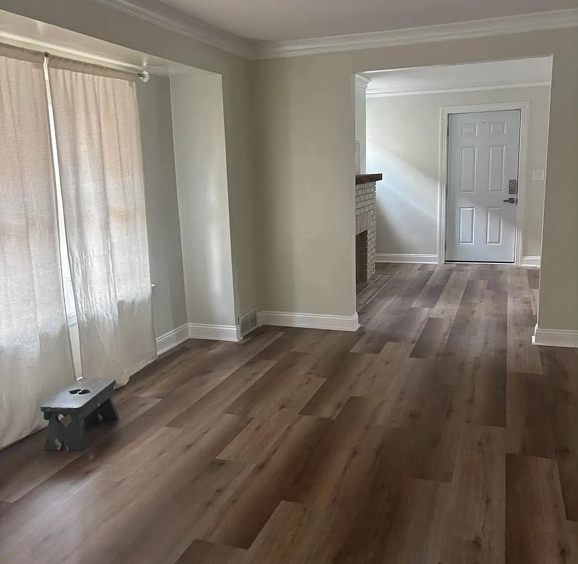 4 bed, 1388 sqft, $2,250 — Photo 4