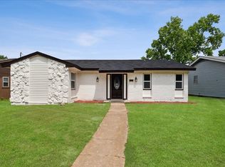 9625 Glengreen Dr, Dallas, TX 75217