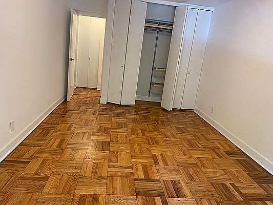 4th image of 425 E 81st St #1C
