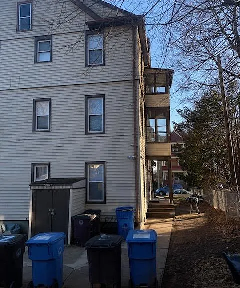 22 Sunrise Ave #2 — Photo 4