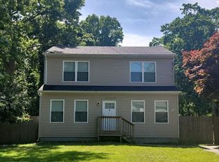 40 Montgomery Ave, Mastic, NY 11950