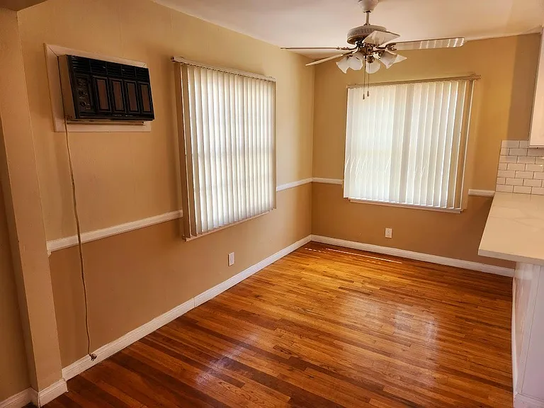 7234 Hazeltine Ave #3 — Photo 8