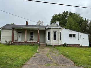 839 Walnut St, Jeffersonville, IN 47130