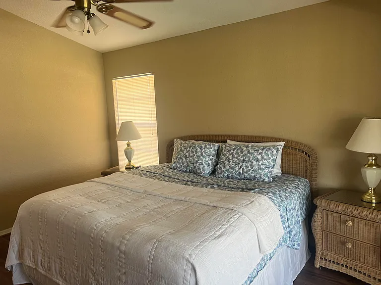 116 Broadmoor Ln — Photo 10