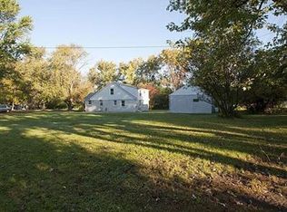 2521 Hawks Rd, Ann Arbor, MI 48108