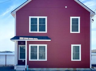869 E Lakeshore Dr, Colchester, VT 05446