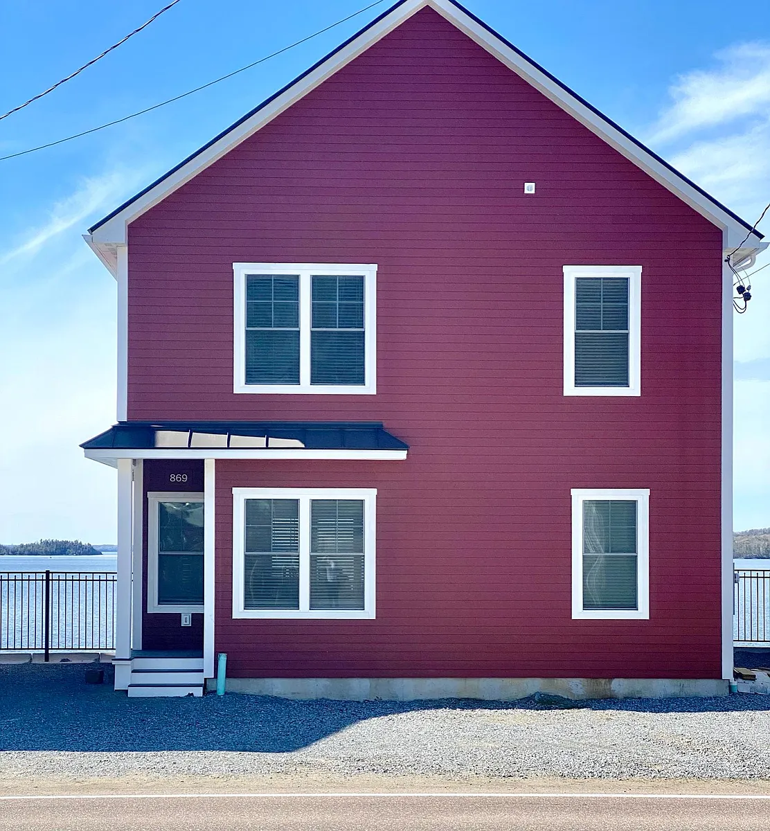 Building Photo - 869 E Lakeshore Dr