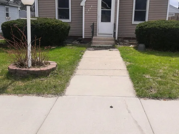 1018 8th Ave N, Saint James, MN 56081