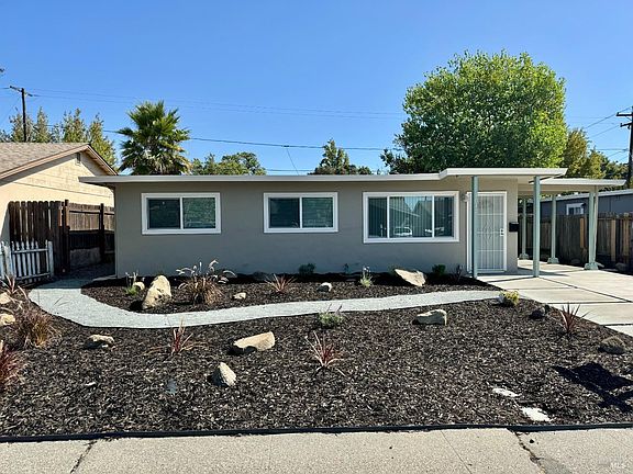 2nd image of 1042 Hayes Street