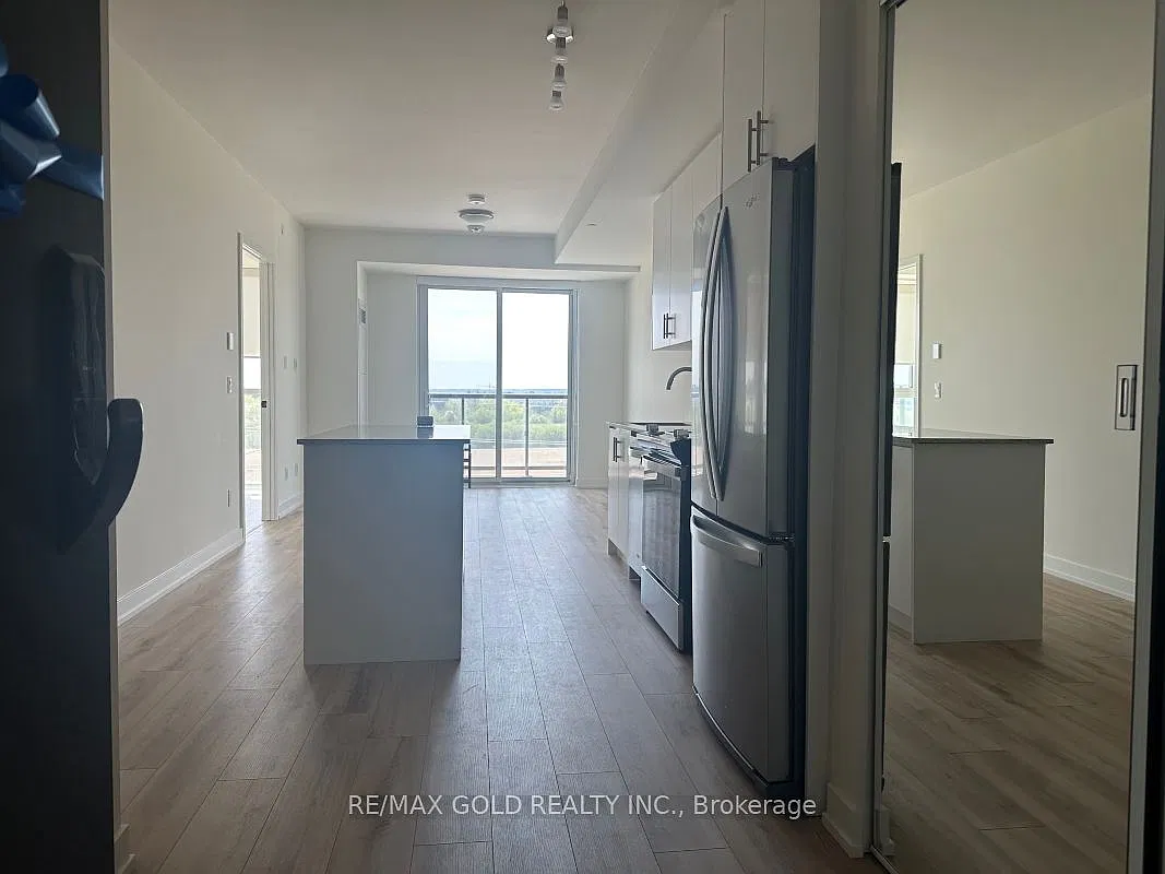 2 bed, $2,300 — Photo 2