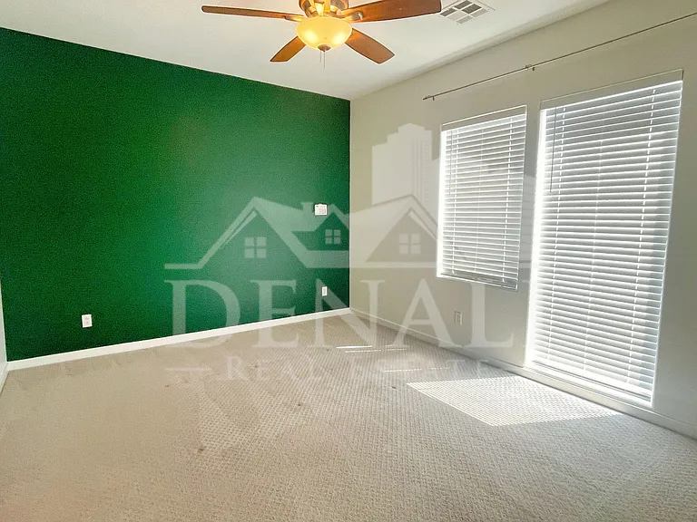 4637 E Culver St — Photo 10